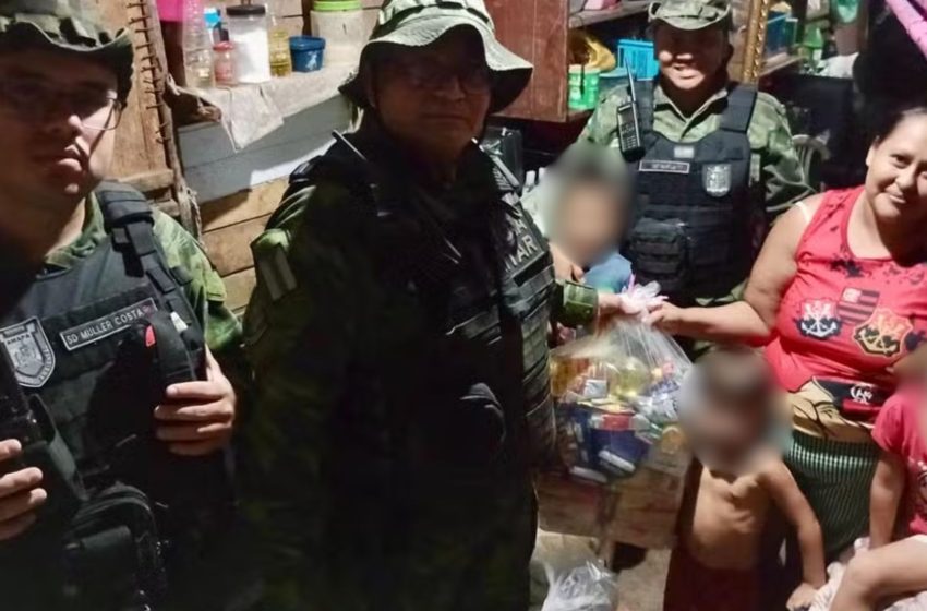  Após patrulha, policiais do Amapá fazem ação solidária para família vulnerável com 8 filhos