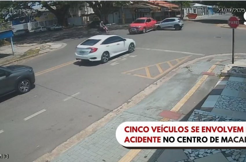  Motorista sem habilitação causa acidente com cinco veículos em Macapá; VÍDEO