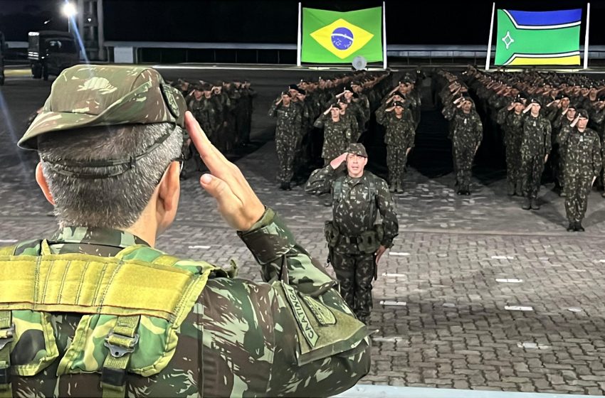  FOTOS: Exército celebra Dia do Soldado com cerimônia e desfile militar em Macapá