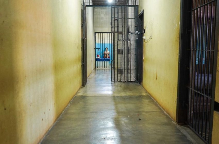  MP-AP aponta falhas em denúncias de tortura no Iapen e Justiça revoga afastamento de servidores