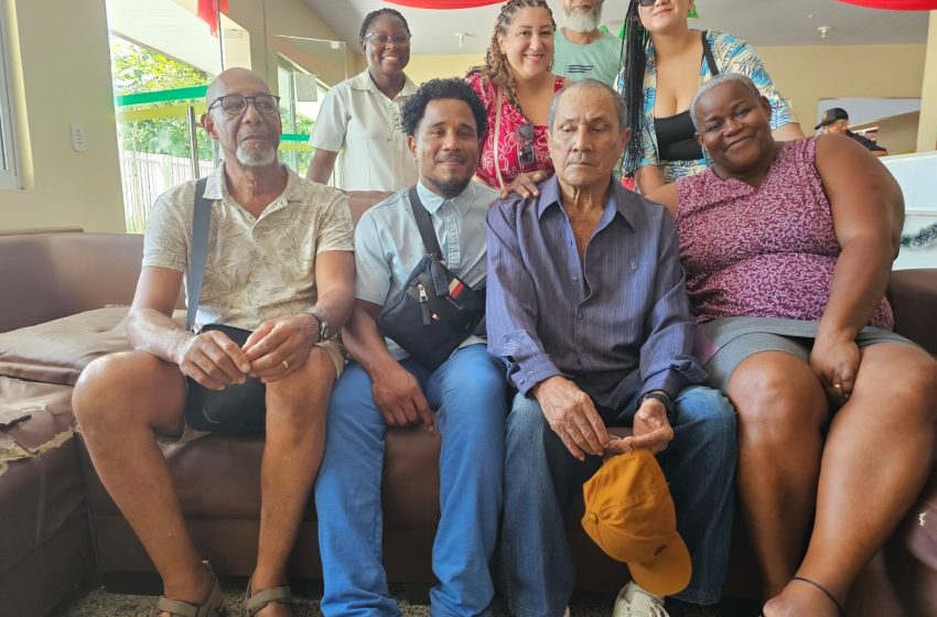  Após 35 anos, filho que vivia na Guiana Francesa reencontra pai em abrigo no Amapá