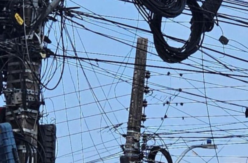  MP investiga crimes ambientais causados por poluição visual de cabeamento em Macapá