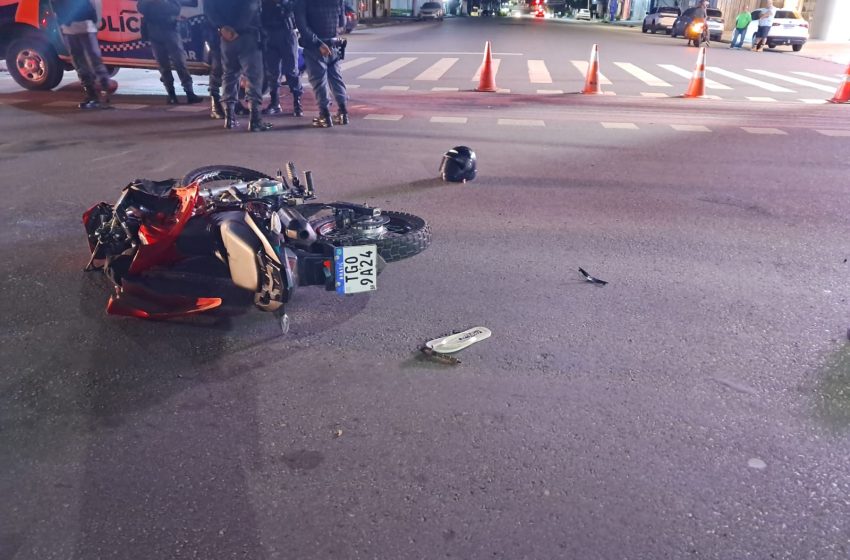  Motociclista morre em colisão com carro na área central de Macapá