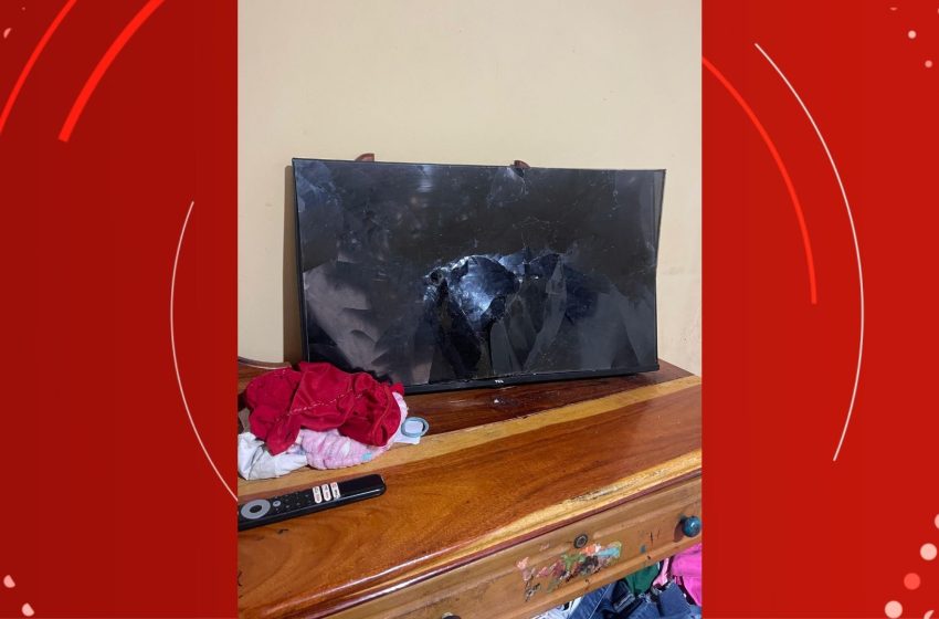  Suspeito quebra televisão, agride companheira e ameaça matá-la com uma faca em Macapá
