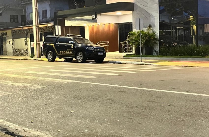  Prefeito e vice de Macapá são afastados; endereços ligados ao prefeito são alvo de operação da PF