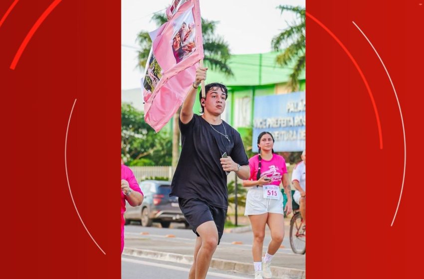  Namorado de jovem morta em Santana corre com bandeira em ato por justiça