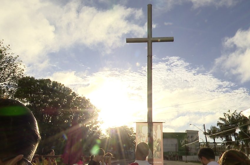  Via Sacra abre programações religiosas do fim de semana em Macapá; FOTOS