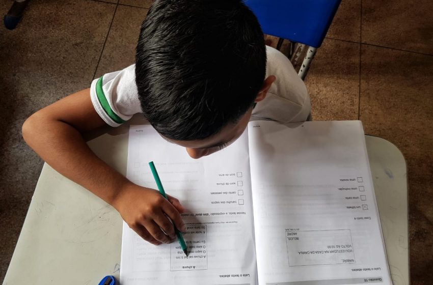  Amapá tem 60% de crianças alfabetizadas mas 40% seguem sem ler na idade certa, diz ICA