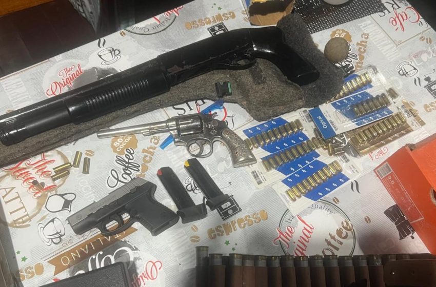  Sócio de agência da Serra Gaúcha é preso por posse ilegal de arma durante operação contra milícia digital no Amapá