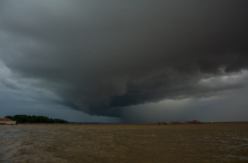  Amapá recebe alerta de perigo para chuvas intensas e ventos fortes nesta terça (9)