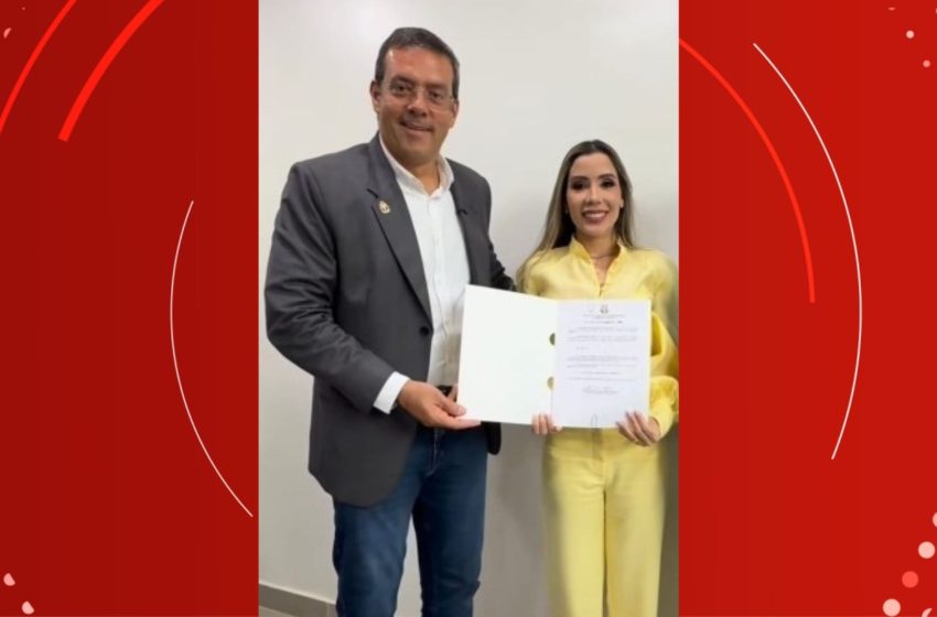  Luciana Gurgel é confirmada como vice de Dr. Furlan na disputa ao governo do Amapá