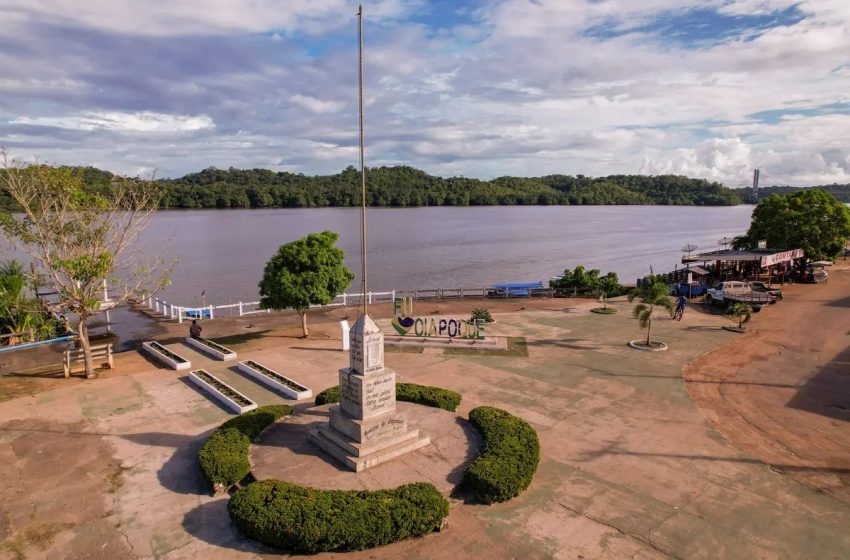  Lula visita Oiapoque para acompanhar pesquisas de petróleo