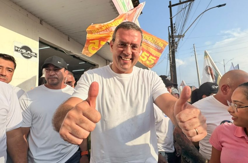  Dr. Furlan faz caminhadas em Macapá e Santana no segundo dia de campanha ao governo do Amapá