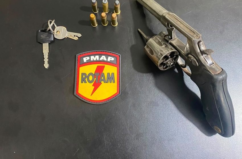  Dupla é presa em flagrante após roubo de motocicleta na Zona Norte de Macapá